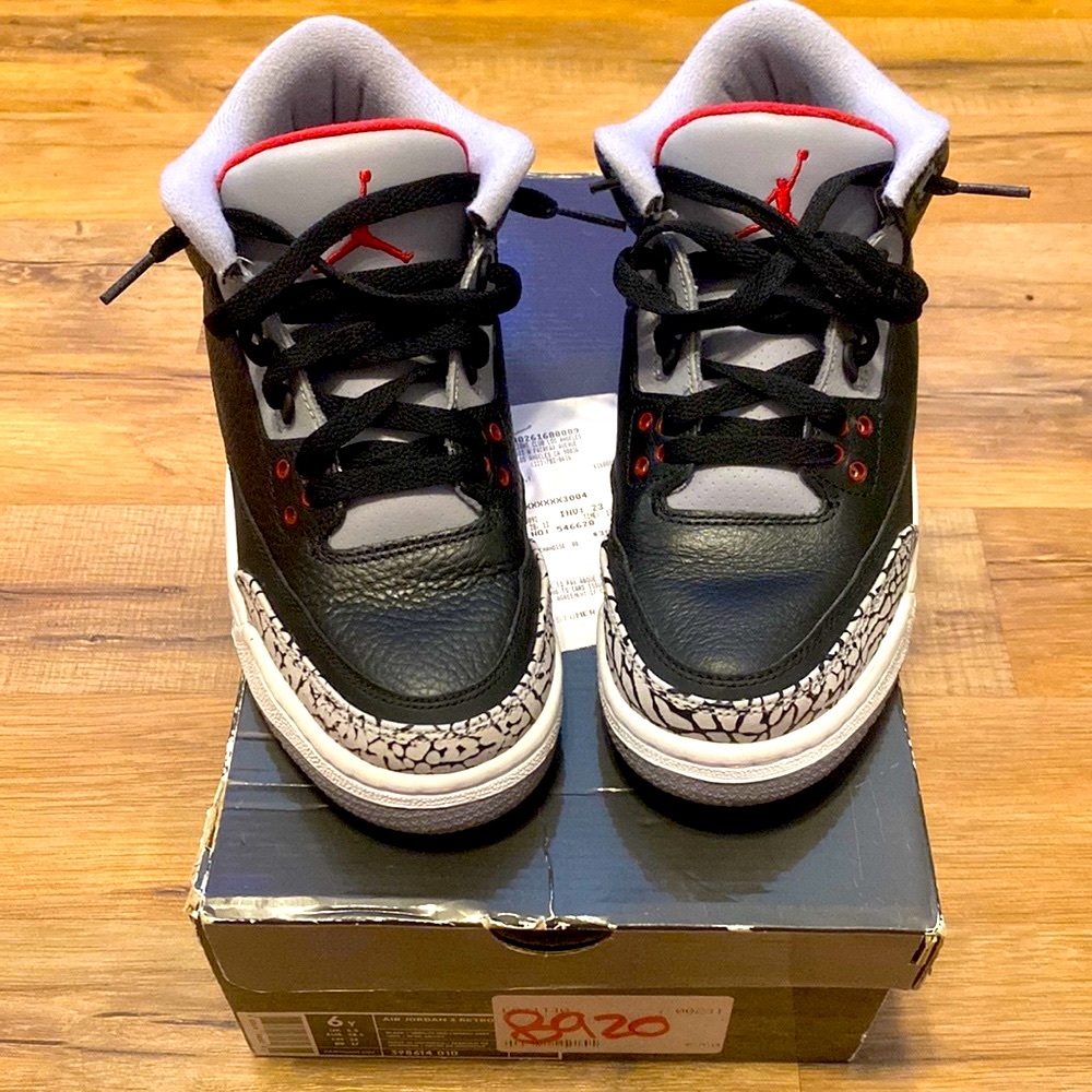 Air Jordan 3 Retro Black Cement
